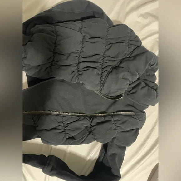 Lulu Puff jacket - Picture 3 of 4